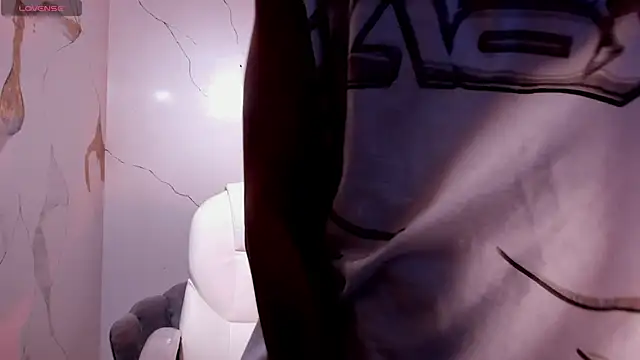 LiamPage_ webcam