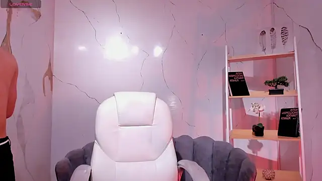LiamPage_ webcam