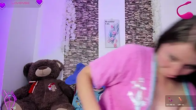 linda_montoya webcam