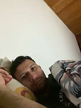 Michaell_Spinelly webcam