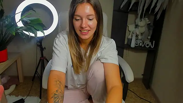 foxy_blond webcam
