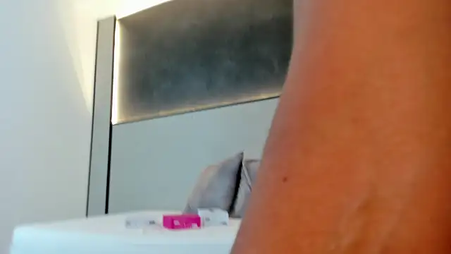 zoee_zi webcam