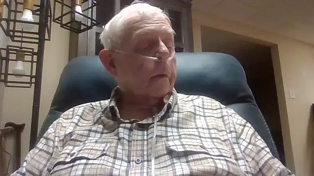 bootlegmanz (M grandpa) - #american #balds #best #cam2cam #cheapest-privates #chunky #dirty-talk #ejaculation #grandpas #hd #jerk-off-instruction #masturbation #recordable-privates #small-audience #straight #white