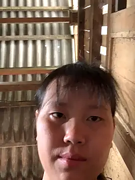 huong-18 webcam