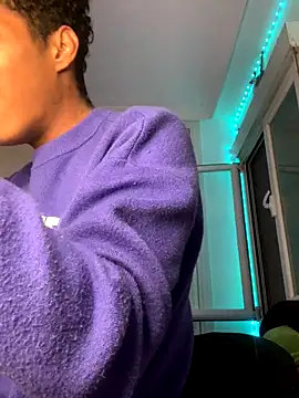 Ryan-hot webcam