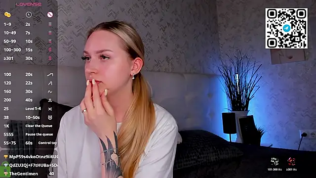 Carol__Cox webcam