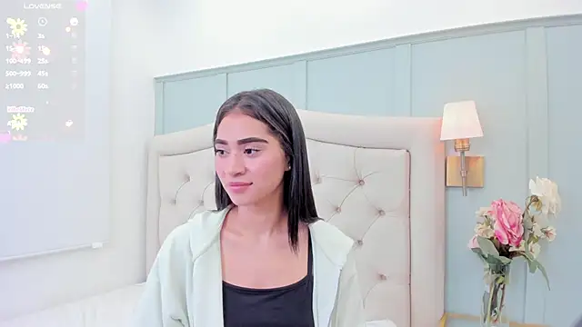 _emma_luu_ webcam