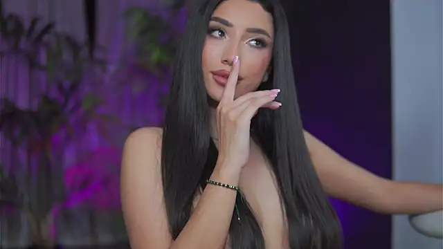 GinaValentinna