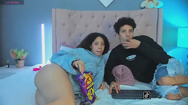 Joe_And_Emma webcam