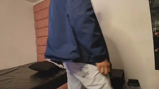 HellAndDante_ webcam