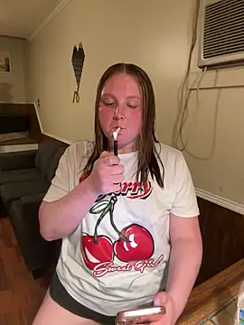 PhatAssBlond webcam