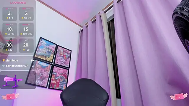 Carolina_Burninng webcam