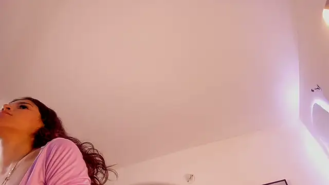 noa_roseasm webcam