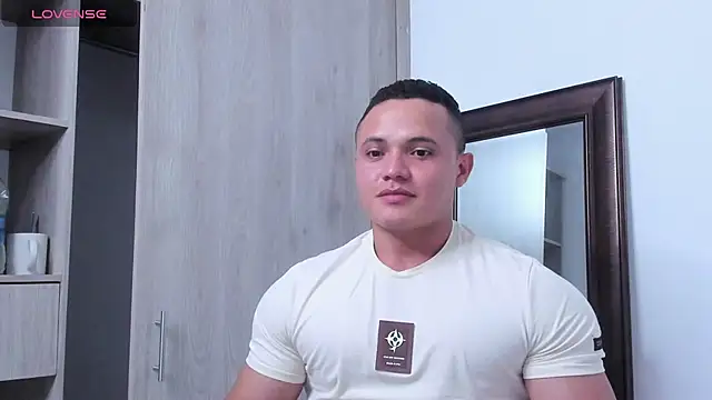 KingLevi01 webcam
