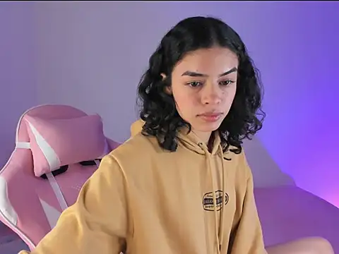 maddy_parker__ webcam