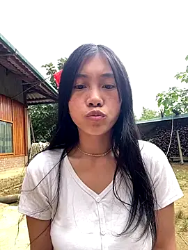 LylyOx9 webcam