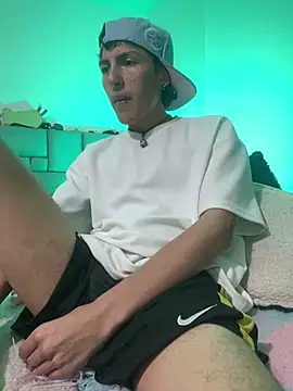 NaytonFreeman webcam
