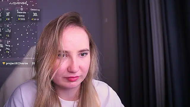 SofieBloom webcam