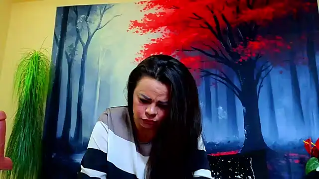 ElizabethEven webcam