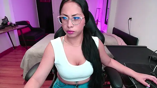 yesie_hot webcam