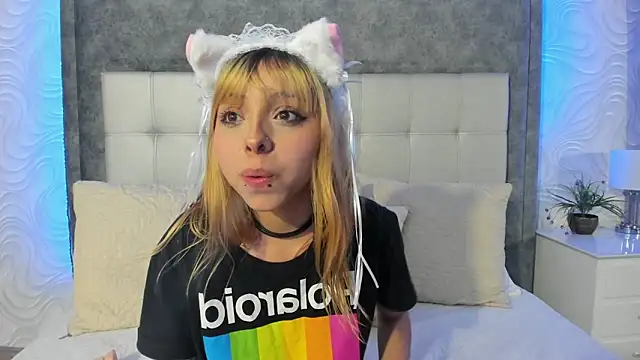 its_bibi webcam