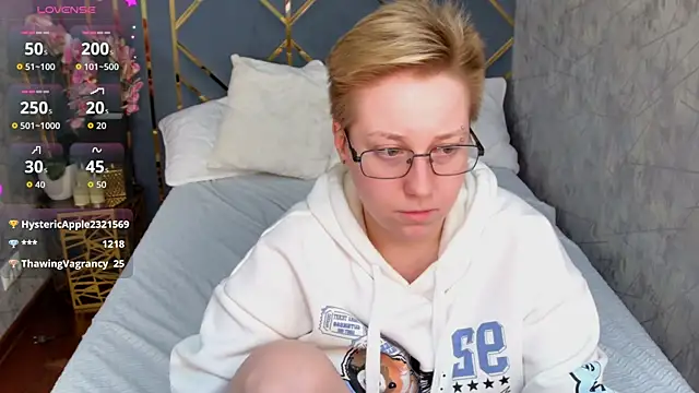 AlexandraGreen webcam