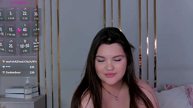 EmilyHyde webcam