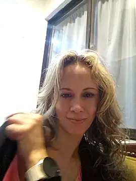 Miasiren webcam