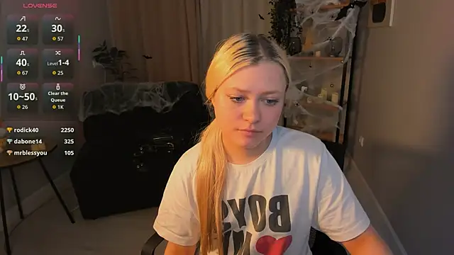 Millie_Vanillies webcam