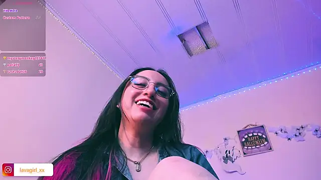 Julieta_Shelby webcam