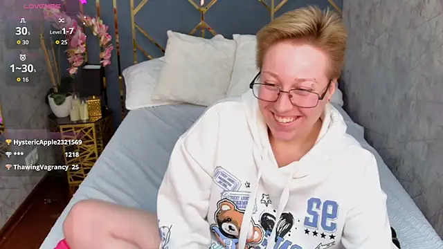 AlexandraGreen webcam