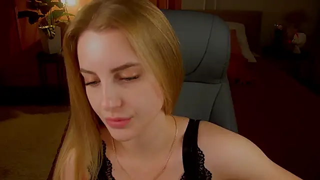 _Anita_Blair_ webcam