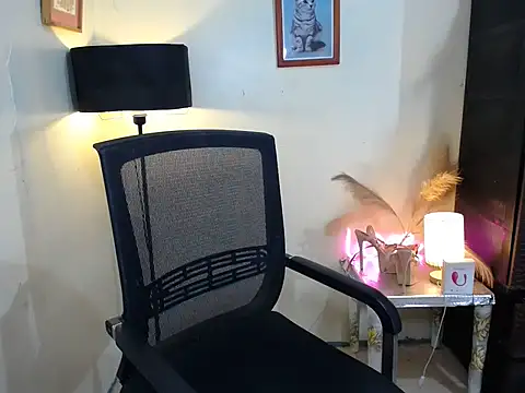 Kylaanne webcam
