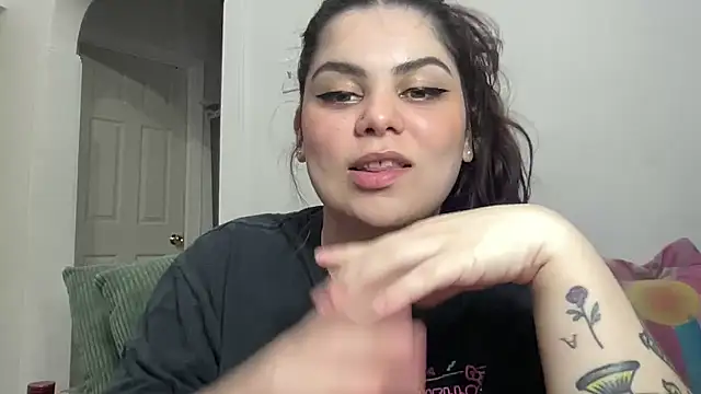 lilithsbetrayal webcam