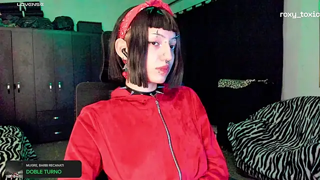 roxy_toxic webcam