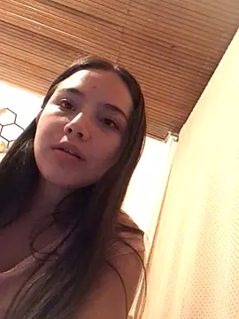 amelia_hall webcam