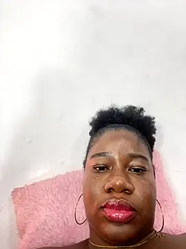 tanisha_bigboobs webcam