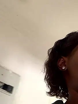 VeryGoodBadGirl1 webcam