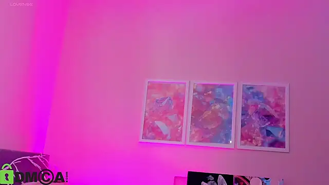 Sara_Robinson webcam