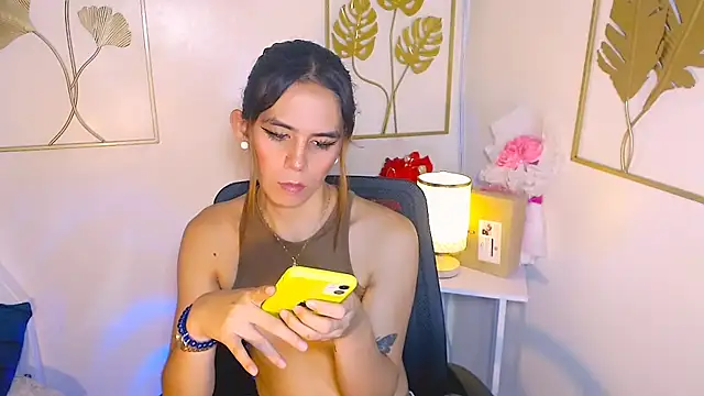 xPrecuioseChesca webcam