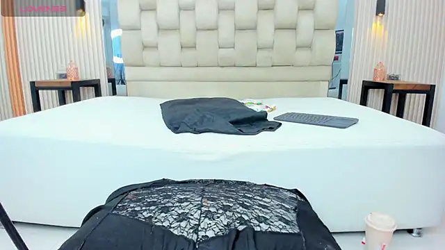 nahomye_teylor webcam