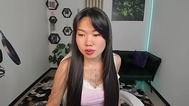 LunaPurrr webcam