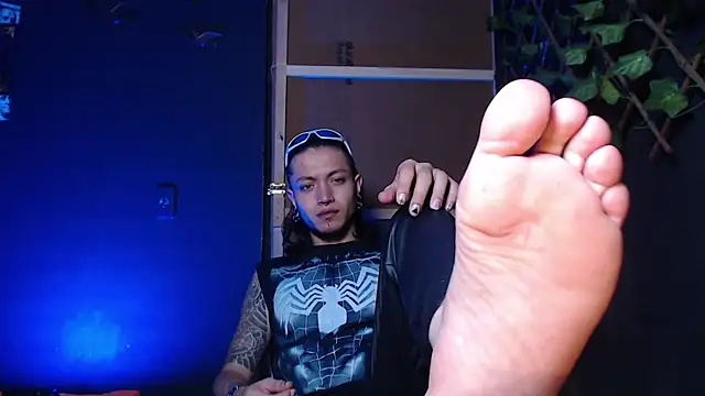 Dicaprioo_ webcam