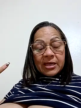 milf_Anguie50 webcam