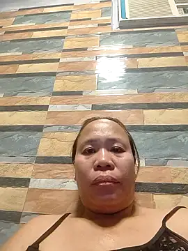 squirtshantal webcam