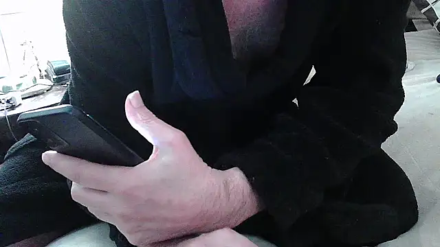 Hand69someguy webcam