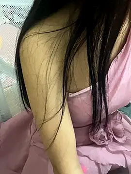 Mina048 webcam