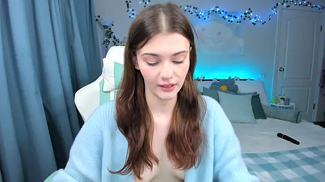 Zoe_Vee webcam