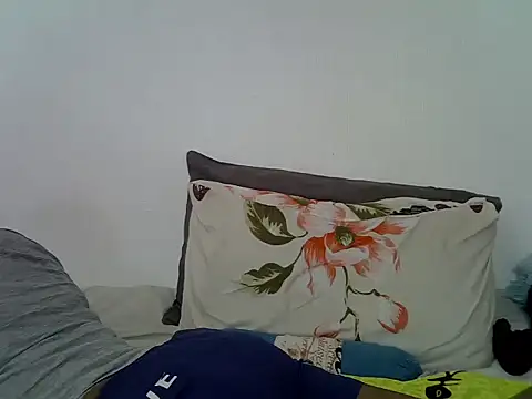 CrystalMelanin webcam