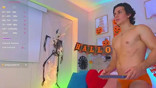 Almiboys webcam